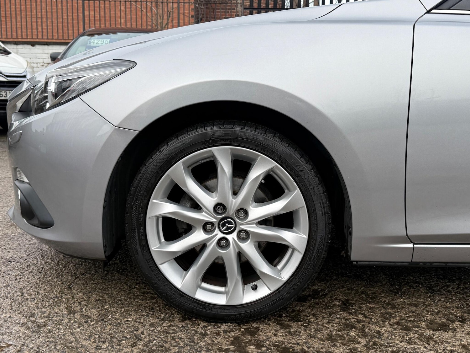 Used Mazda Mazda3 for sale - 77215110: Photo 23