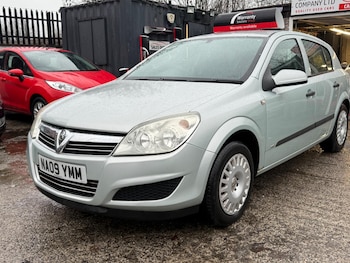 Used Vauxhall Astra 2009 for sale - 77290602: Photo
