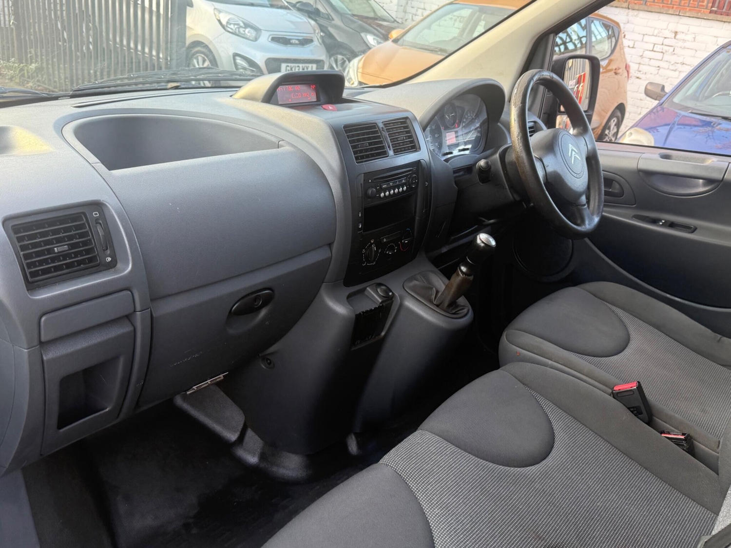 Used Citroen Dispatch 2014 for sale - 76572782: Photo 12