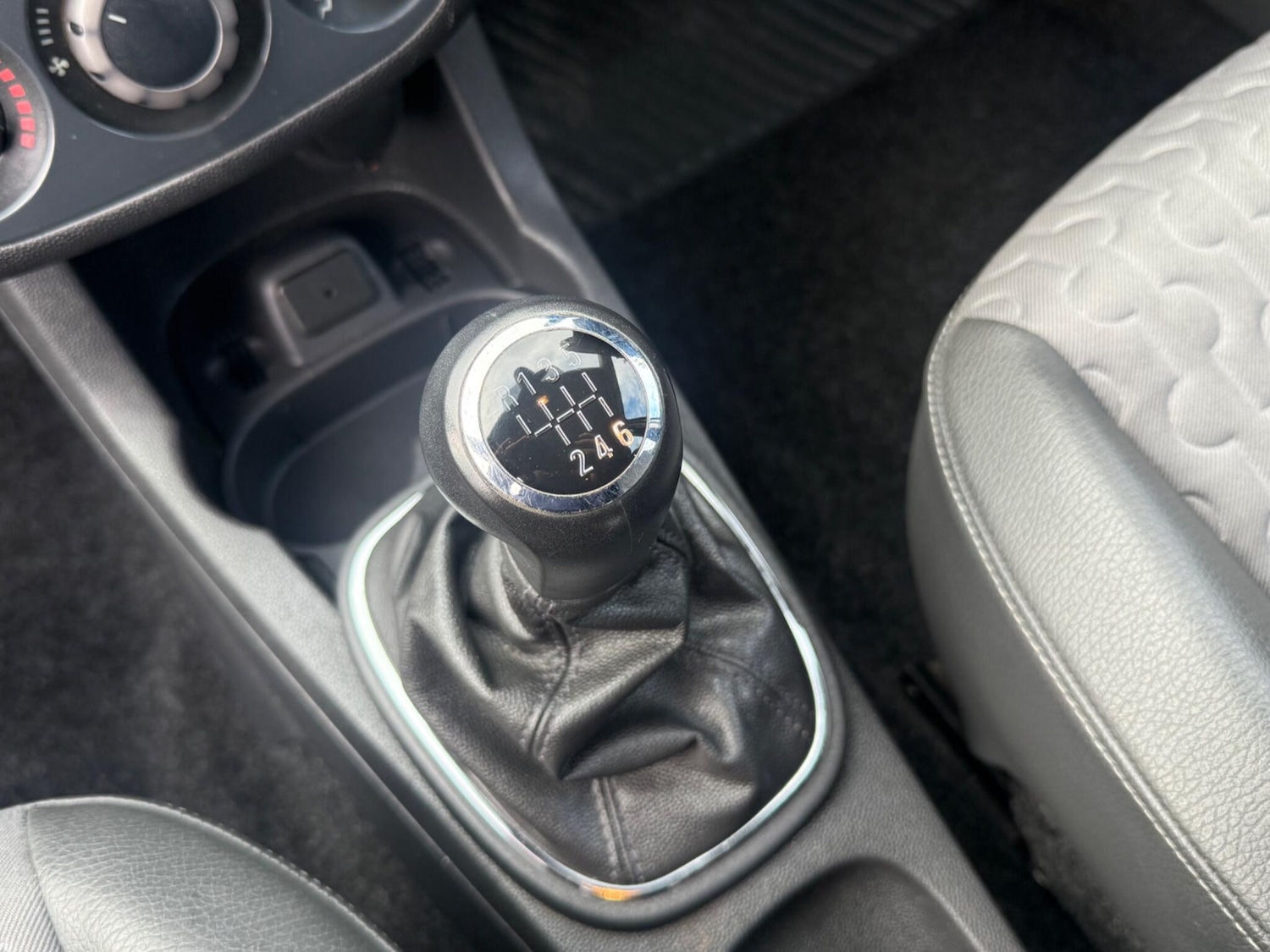 Used Vauxhall Corsa 2012 for sale - 76473020: Photo 17