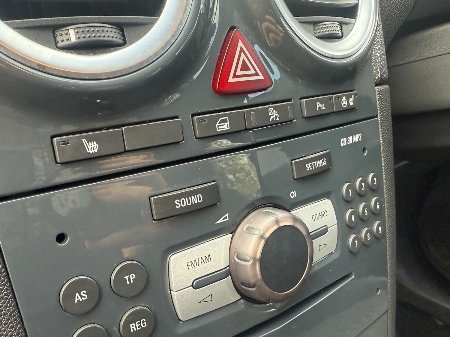 Used Vauxhall Corsa 2012 for sale - 76473020: Photo 22