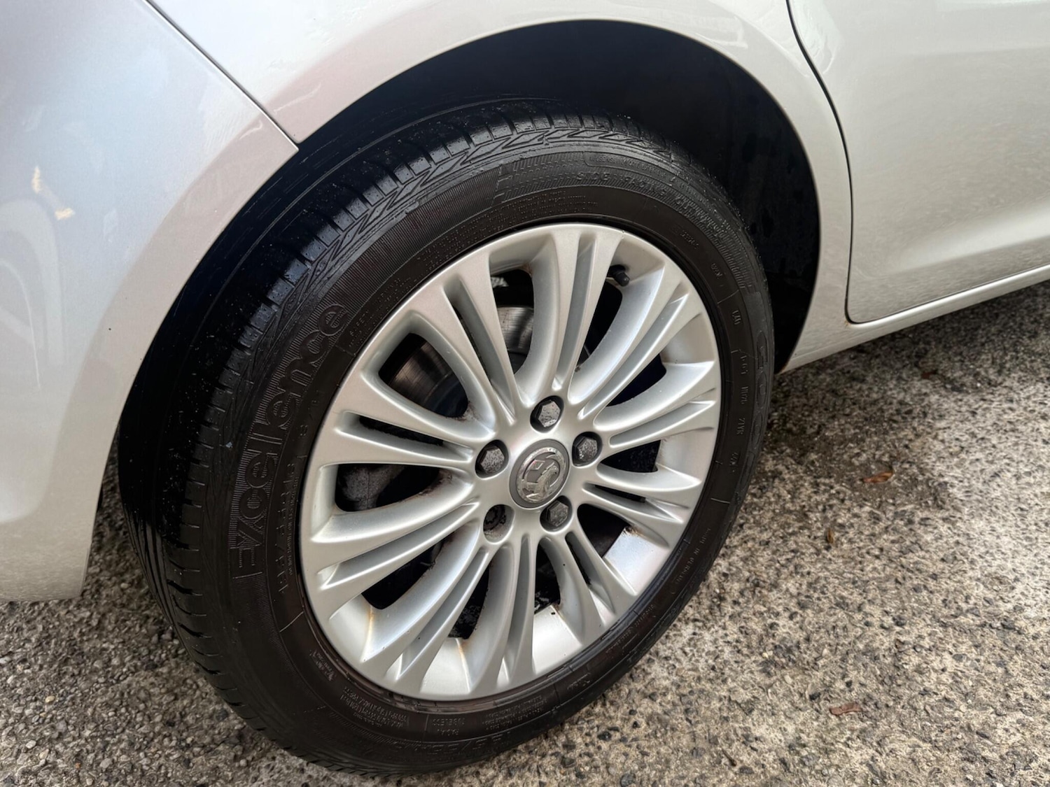 Used Vauxhall Corsa 2012 for sale - 76473020: Photo 23