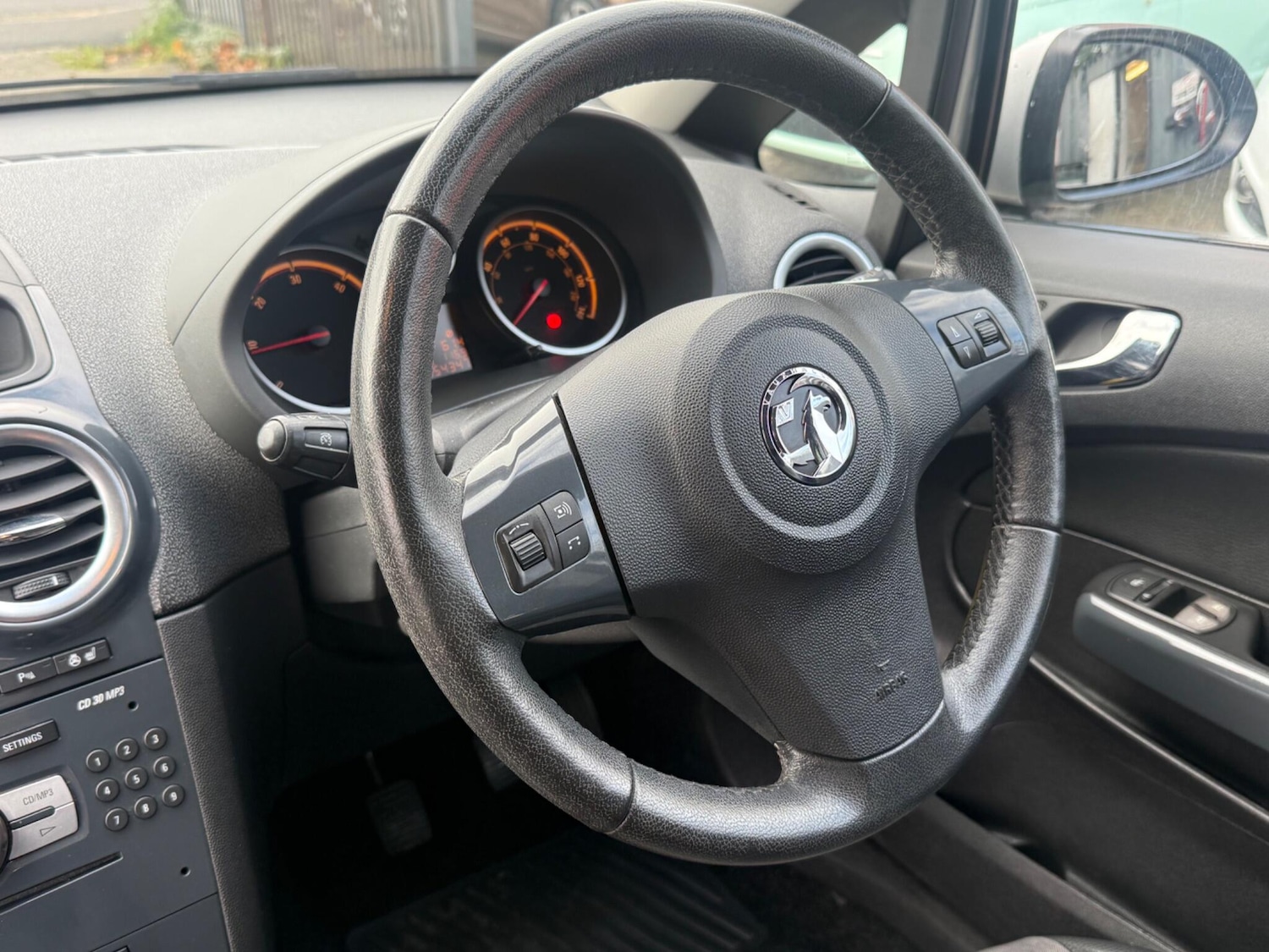 Used Vauxhall Corsa 2012 for sale - 76473020: Photo 25