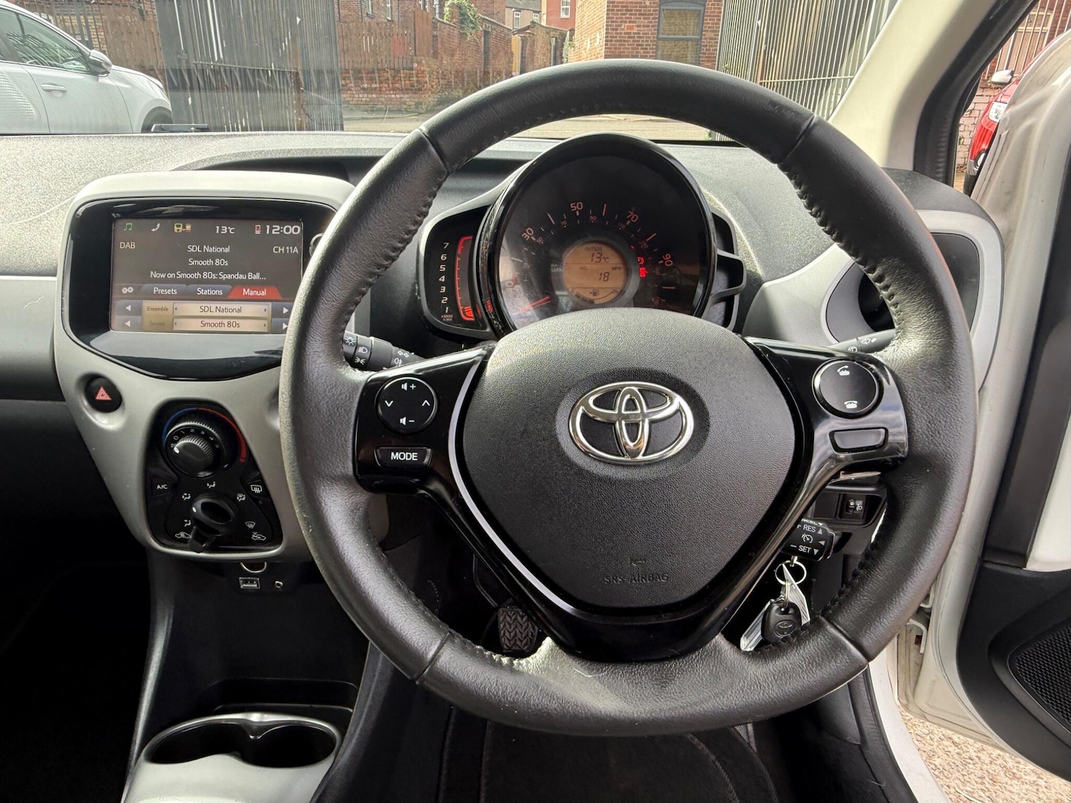 Used Toyota AYGO for sale - 77657460: Photo 24
