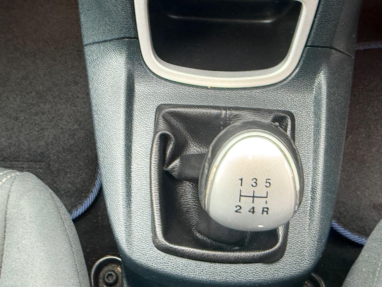 Used Ford Fiesta 2010 for sale - 77387711: Photo 13