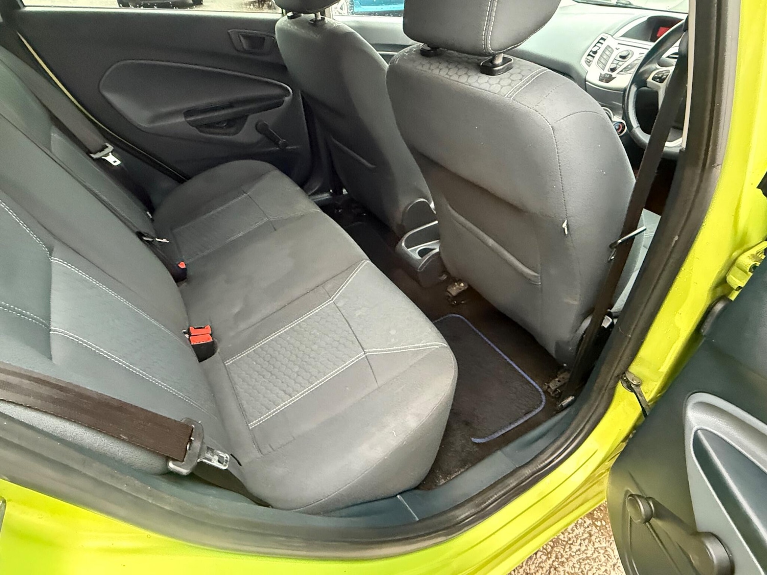 Used Ford Fiesta 2010 for sale - 77387711: Photo 15