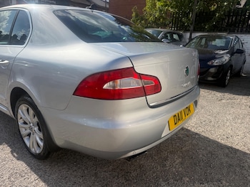 Used Skoda Superb 2011 for sale - 79635271: Photo