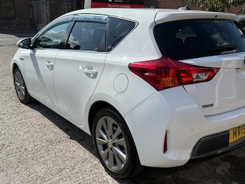 Used Toyota Auris 2015 for sale - 79577308: Photo