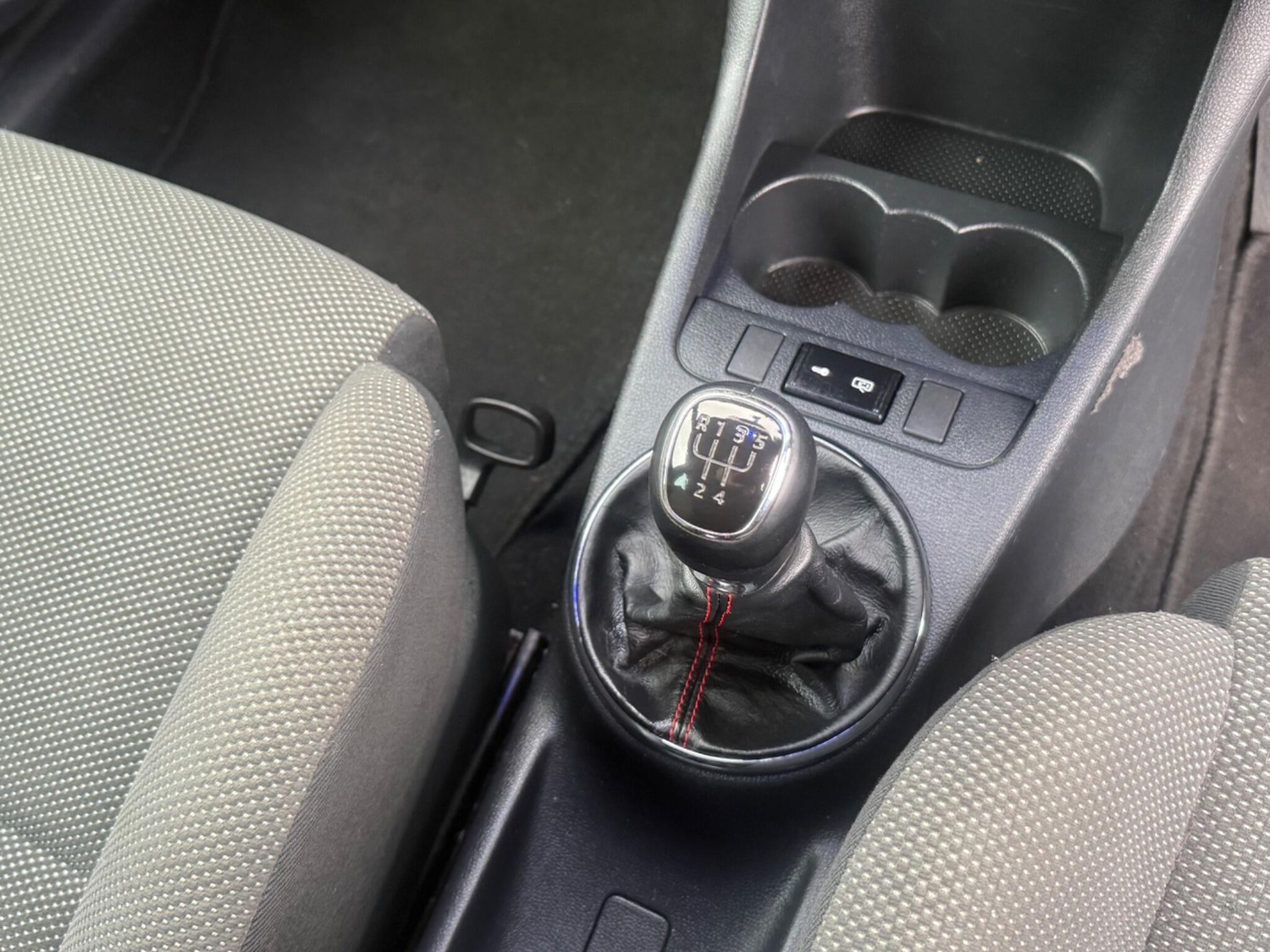 Used Skoda Fabia 2013 for sale - 77305522: Photo 18