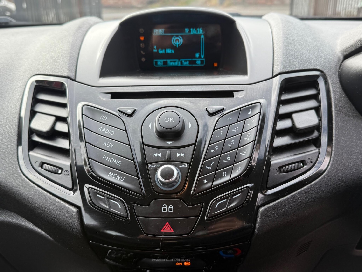 Used Ford Fiesta 2014 for sale - 76485384: Photo 23