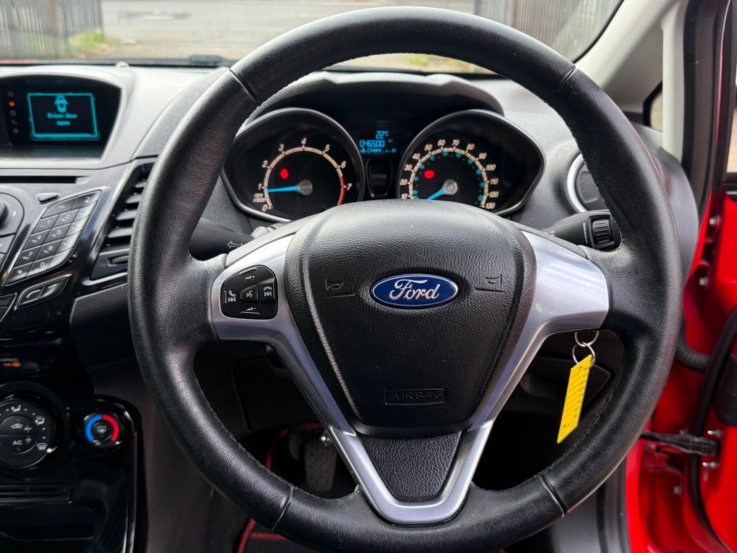 Used Ford Fiesta 2014 for sale - 76485384: Photo 25