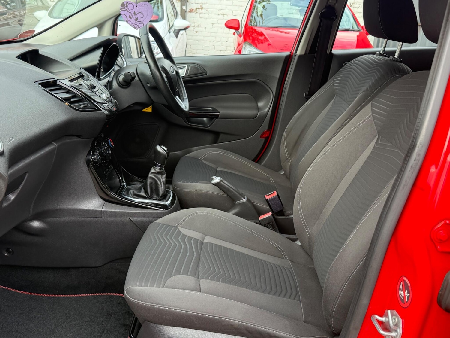 Used Ford Fiesta 2014 for sale - 76485384: Photo 26