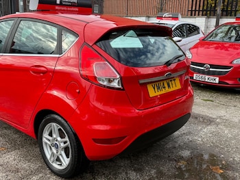 Used Ford Fiesta 2014 for sale - 76485384: Photo