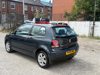 Used Volkswagen Polo 2009 for sale - 79116033: Photo