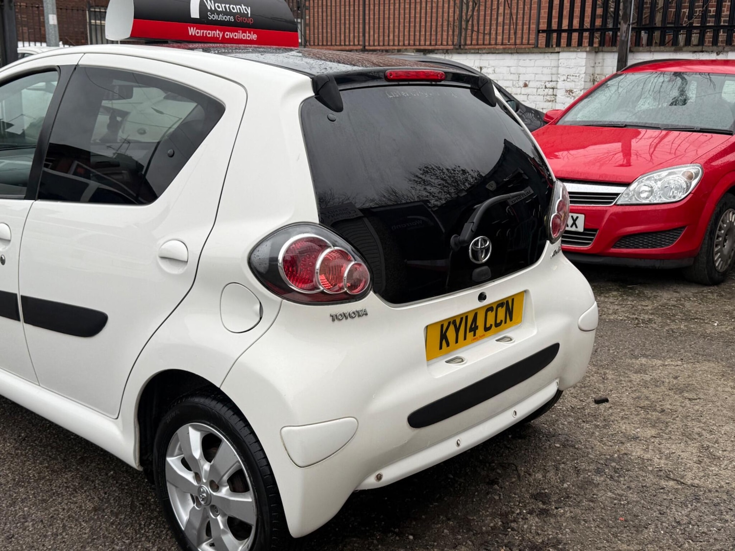 Used Toyota AYGO 2014 for sale - 77784676: Photo 10