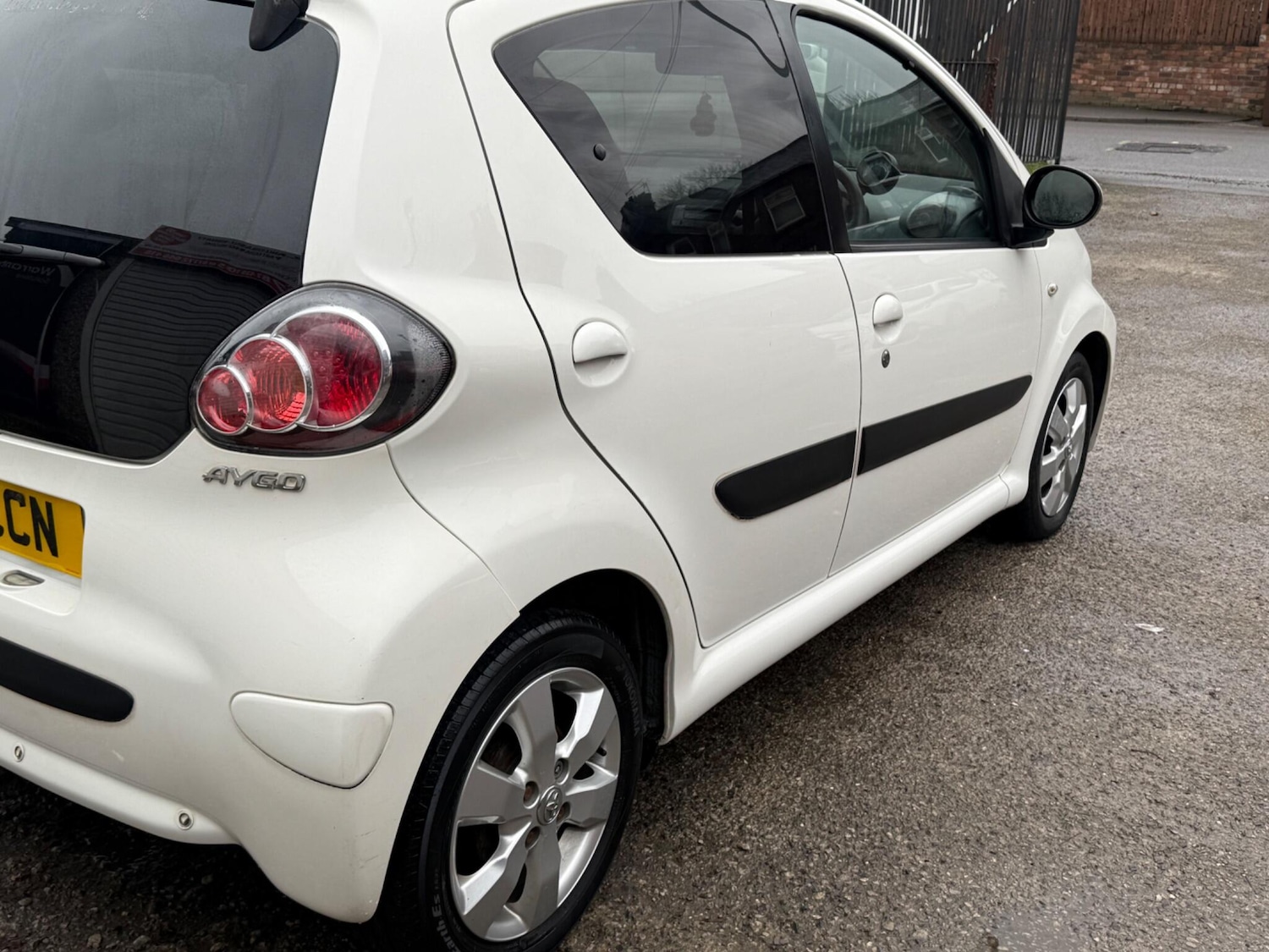 Used Toyota AYGO 2014 for sale - 77784676: Photo 15