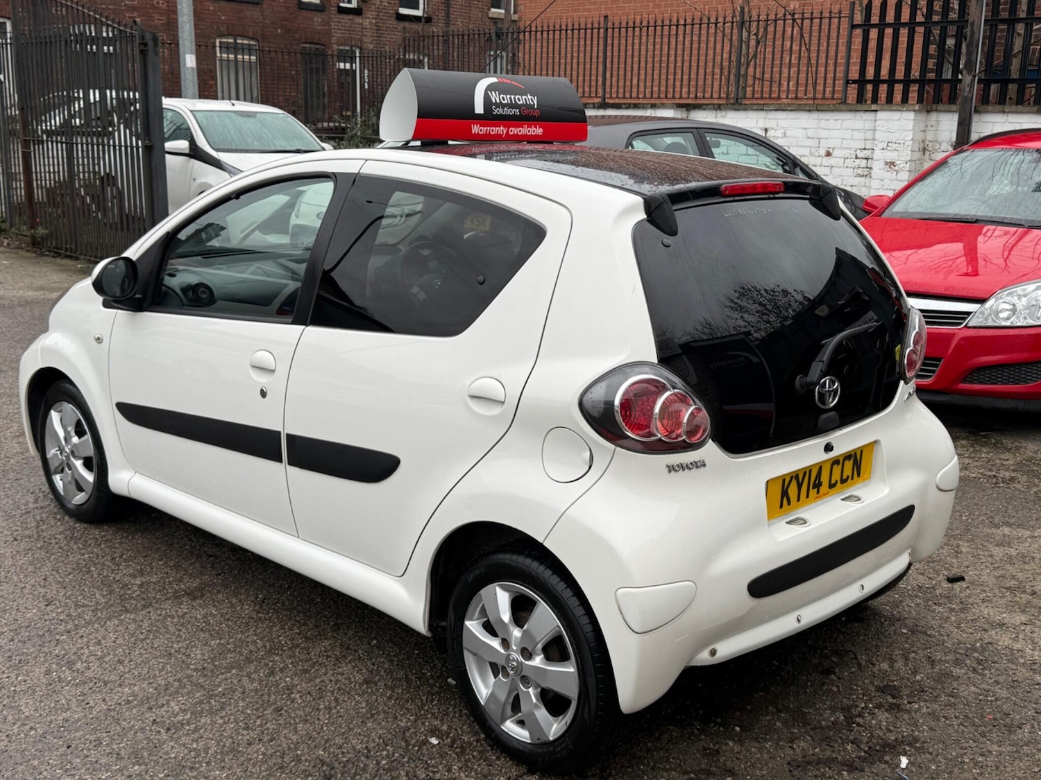 Used Toyota AYGO 2014 for sale - 77784676: Photo 9