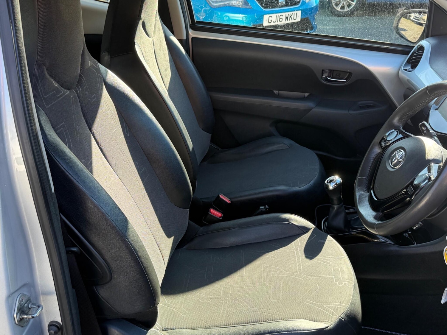 Used Toyota AYGO 2015 for sale - 77559285: Photo 17