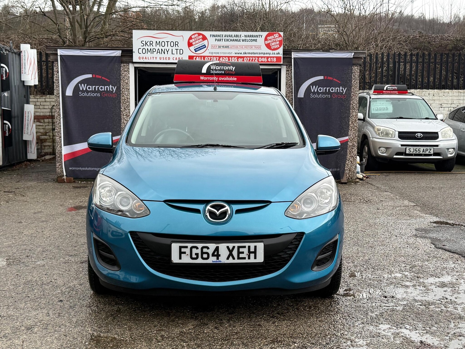 Used Mazda Mazda2 2014 for sale - 77190855: Photo 2