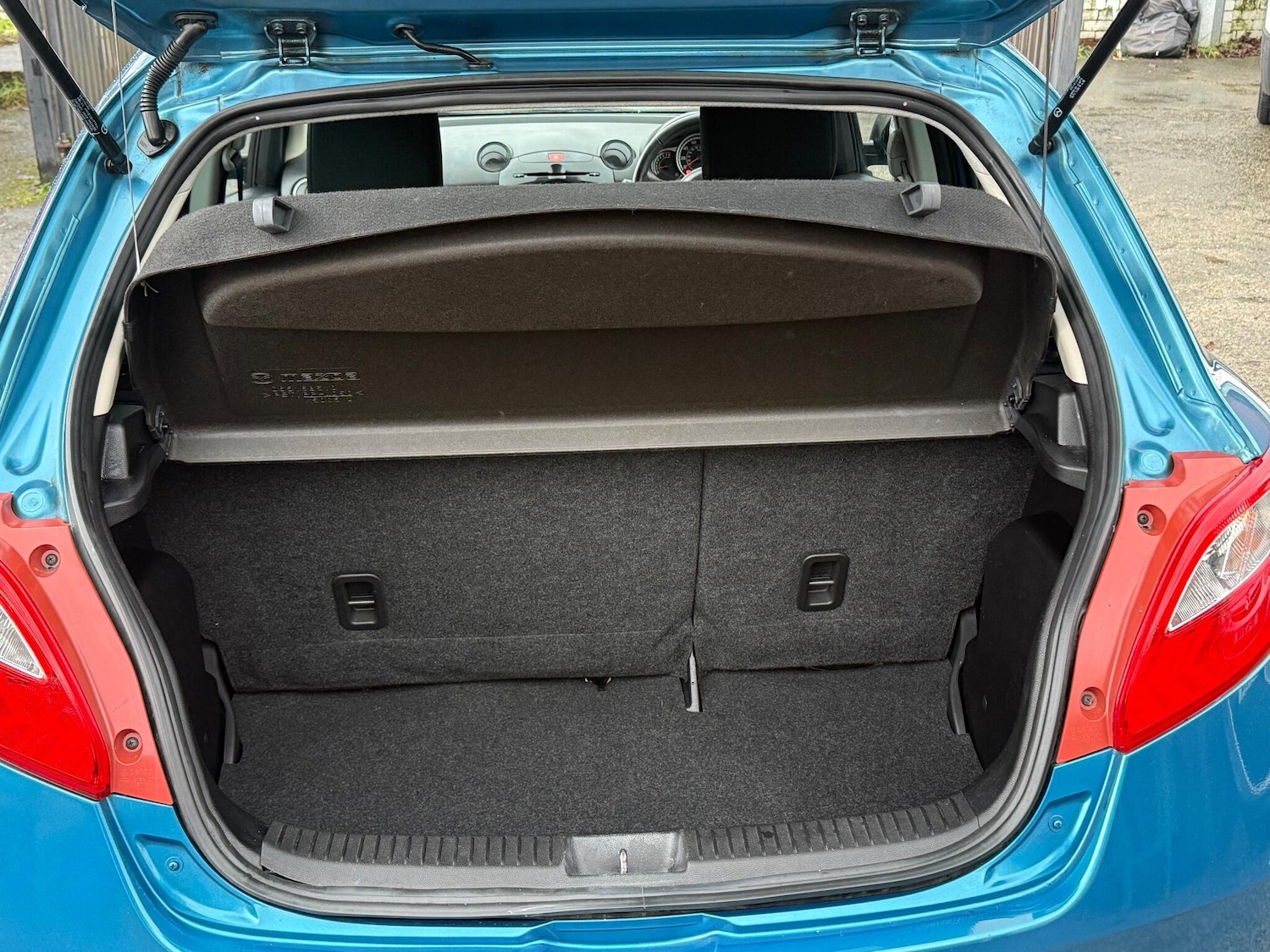 Used Mazda Mazda2 2014 for sale - 77190855: Photo 23