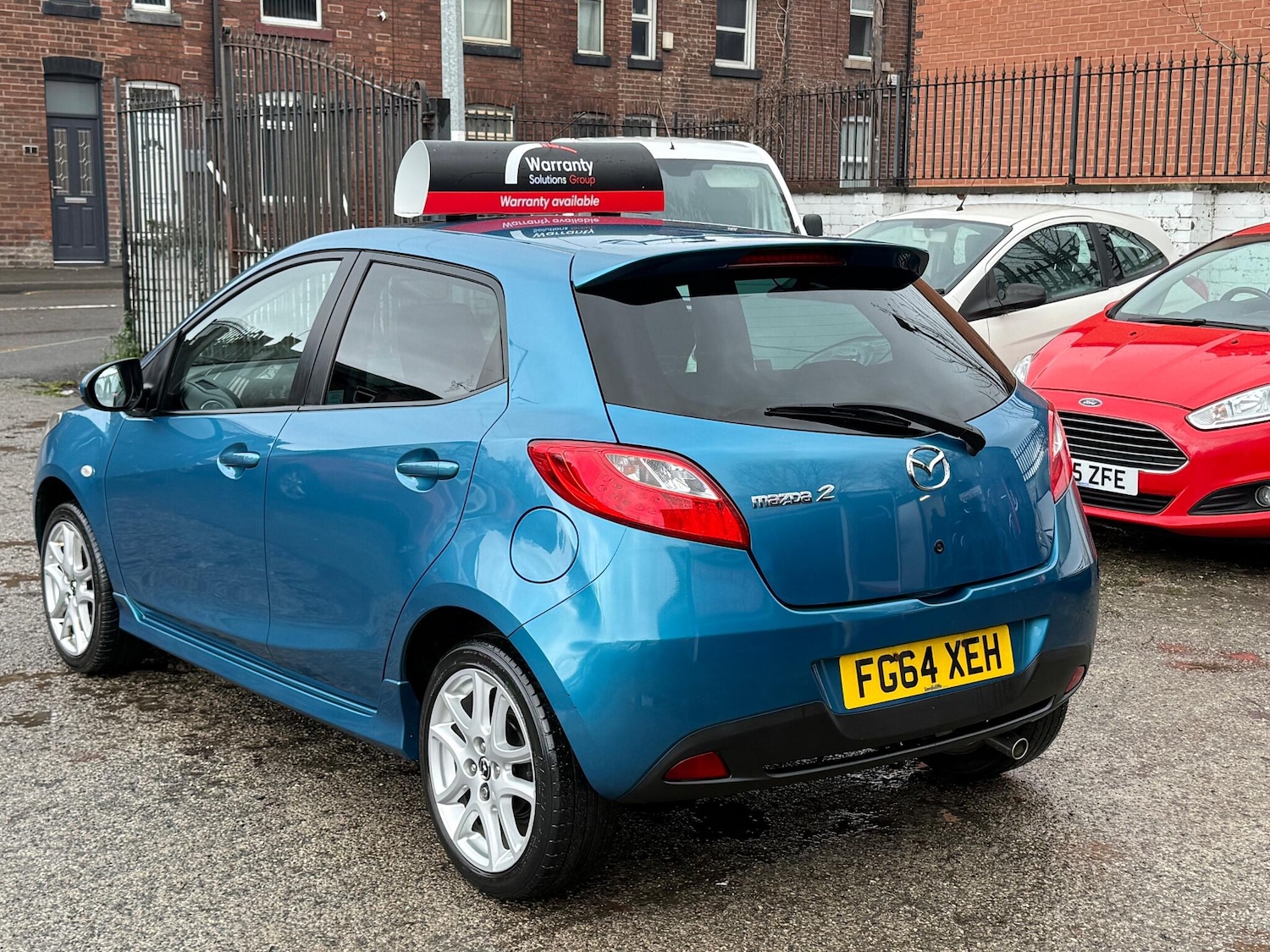 Used Mazda Mazda2 2014 for sale - 77190855: Photo 4