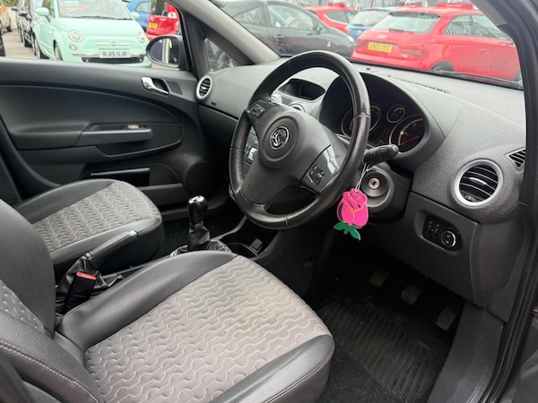 Used Vauxhall Corsa 2011 for sale - 76307094: Photo 14