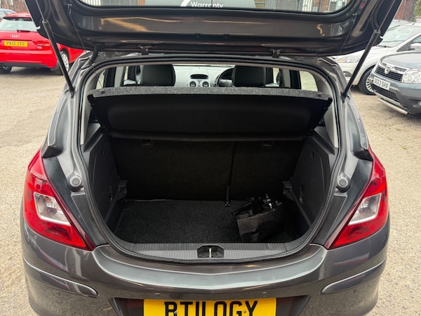 Used Vauxhall Corsa 2011 for sale - 76307094: Photo 20