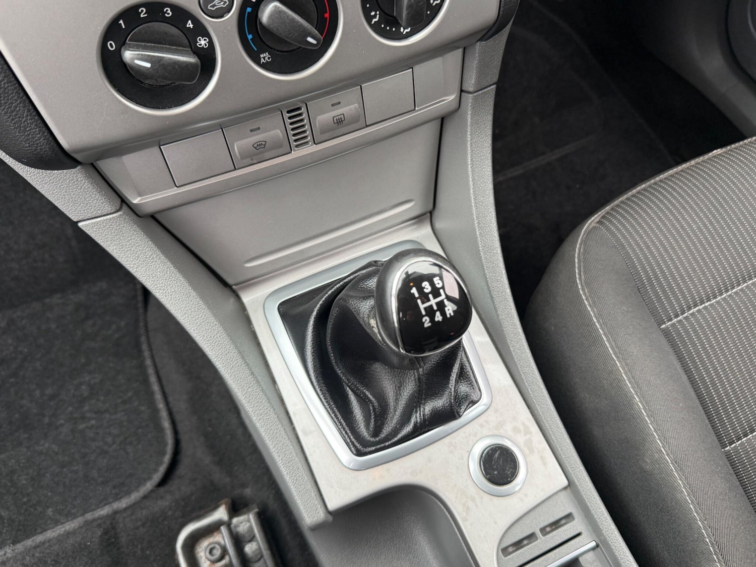 Used Ford Focus 2011 for sale - 77783235: Photo 17