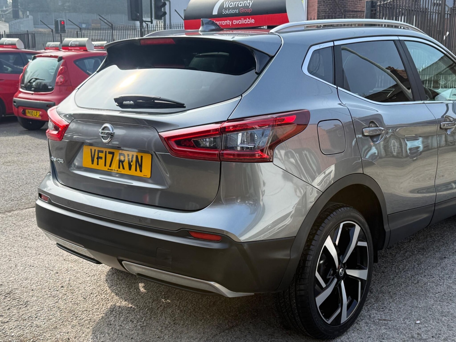 Used Nissan Qashqai 2017 for sale - 77977935: Photo 12