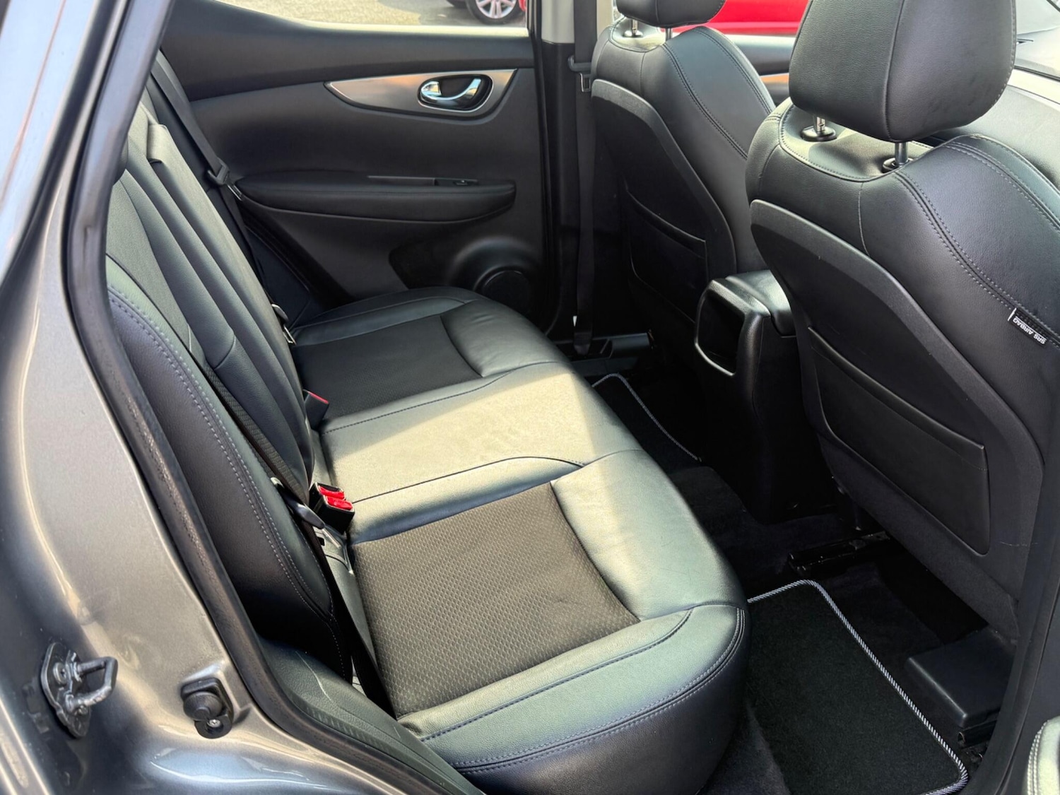 Used Nissan Qashqai 2017 for sale - 77977935: Photo 20