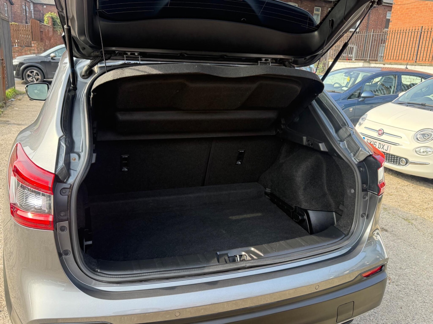 Used Nissan Qashqai 2017 for sale - 77977935: Photo 26