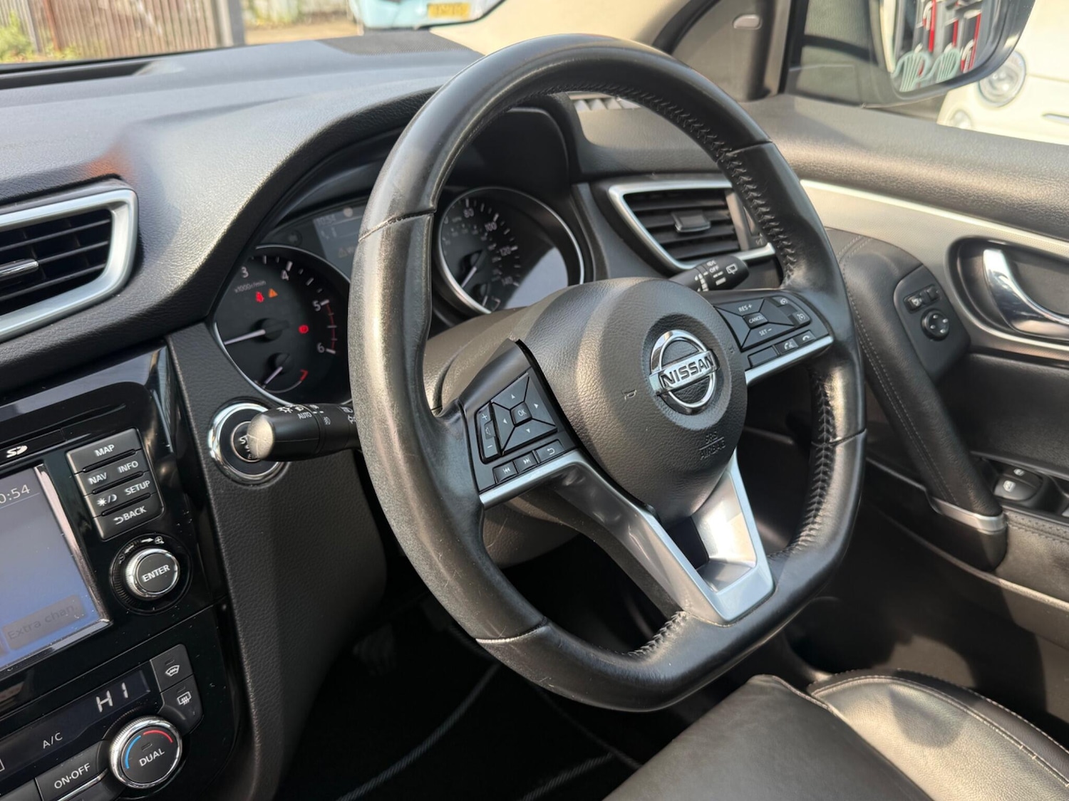 Used Nissan Qashqai 2017 for sale - 77977935: Photo 27