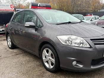 Used Toyota Auris 2010 for sale - 76513247: Photo