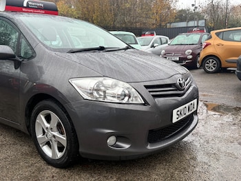 Used Toyota Auris 2010 for sale - 76513247: Photo
