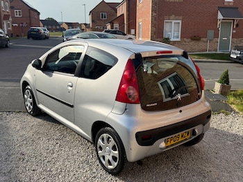 Used Peugeot 107 2009 for sale - 78741416: Photo