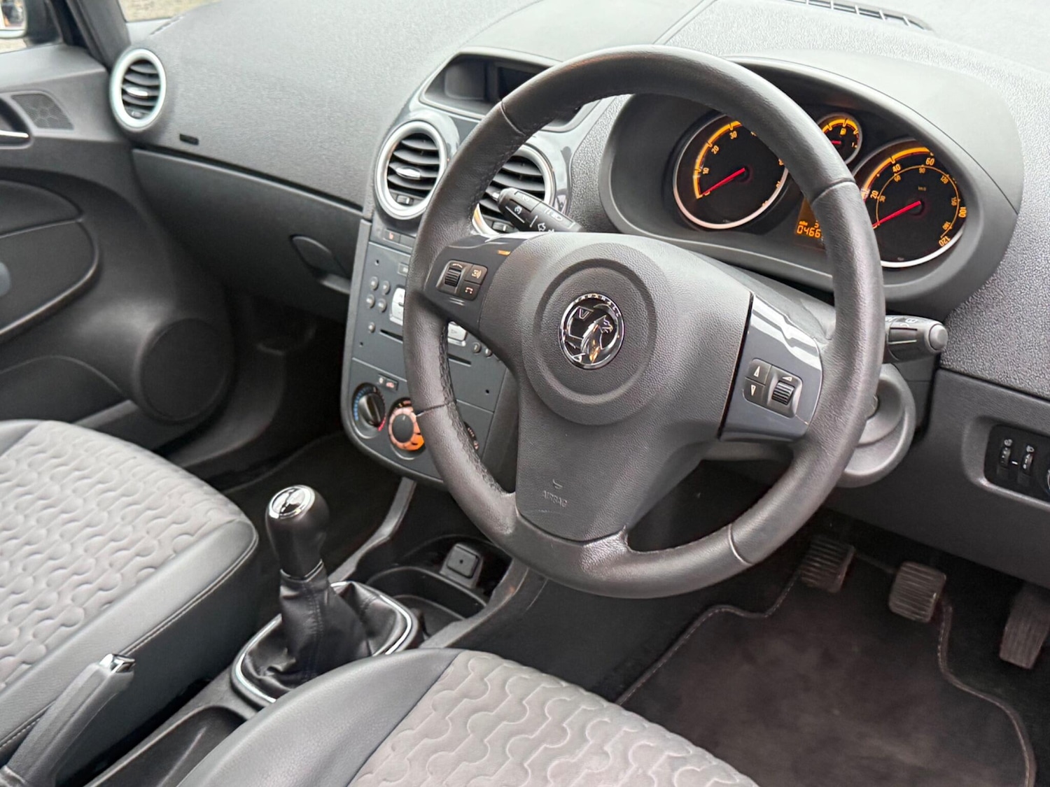 Used Vauxhall Corsa 2012 for sale - 77479099: Photo 22