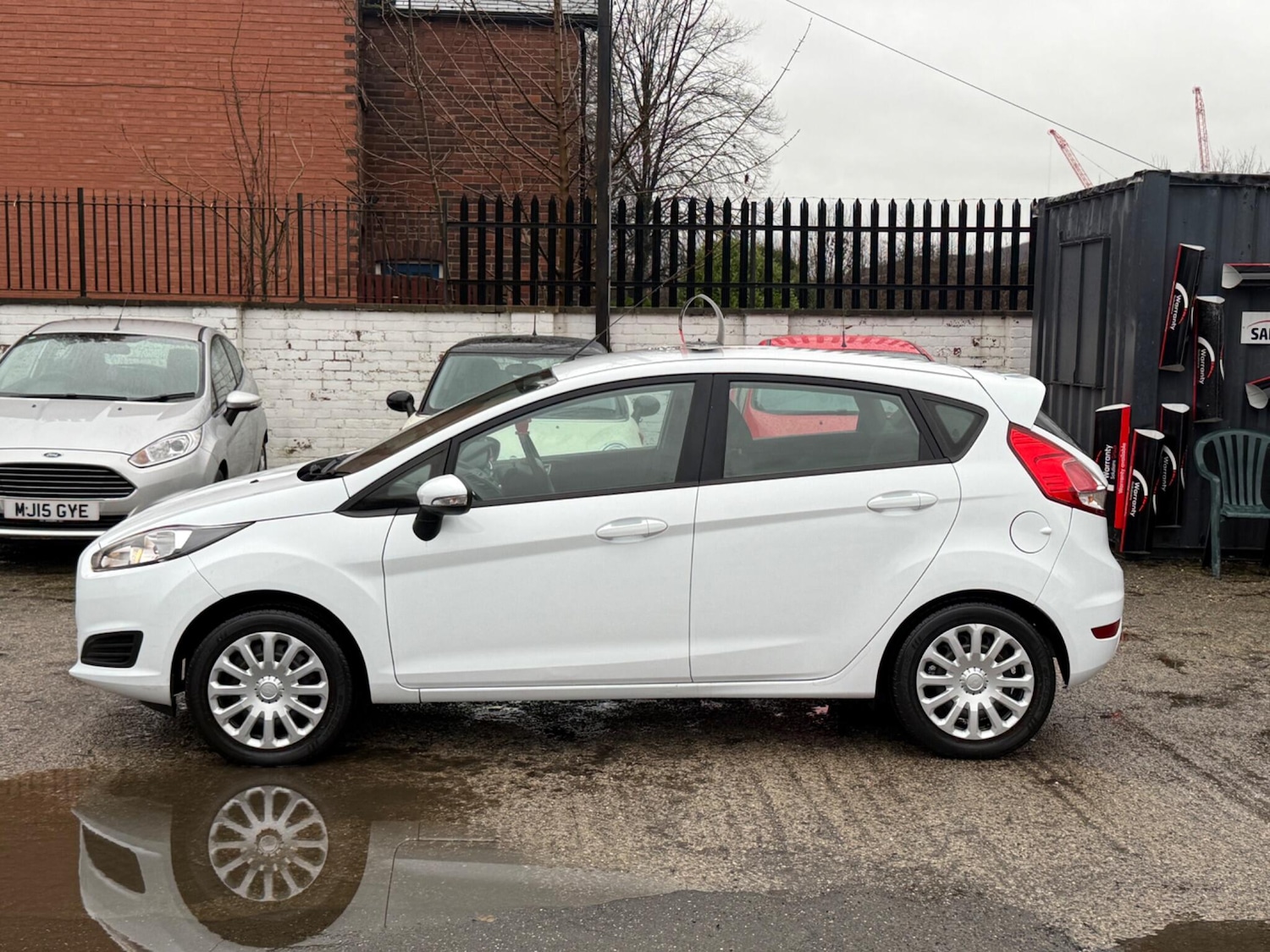 Used Ford Fiesta 2015 for sale - 77344377: Photo 11