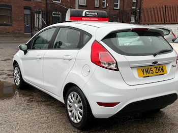 Used Ford Fiesta 2015 for sale - 77344377: Photo