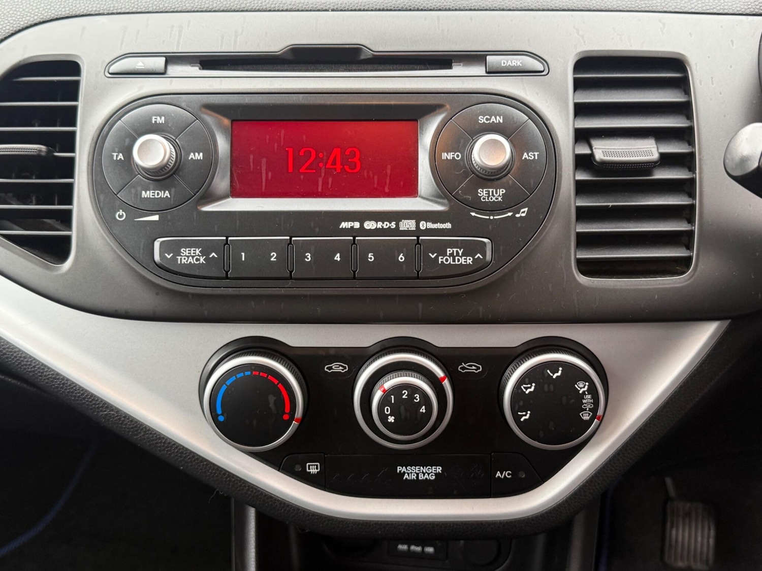 Used Kia Picanto 2013 for sale - 76989974: Photo 22