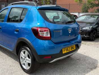 Used Dacia Sandero Stepway 2013 for sale - 74701169: Photo