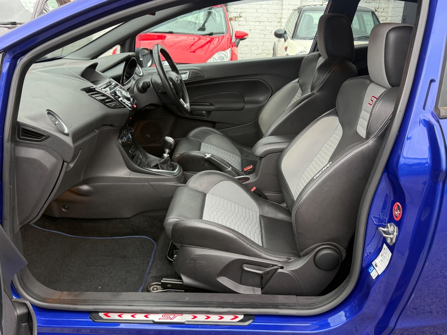 Used Ford Fiesta 2015 for sale - 77376143: Photo 26