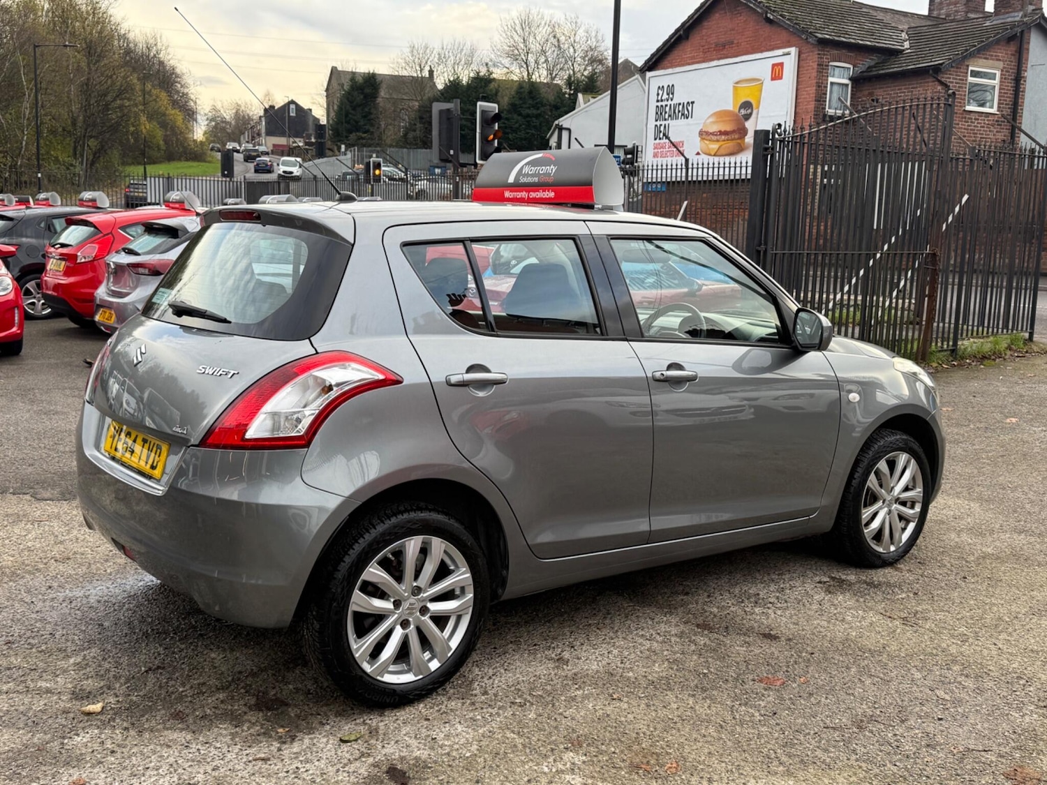 Used Suzuki Swift 2014 for sale - 76714660: Photo 15