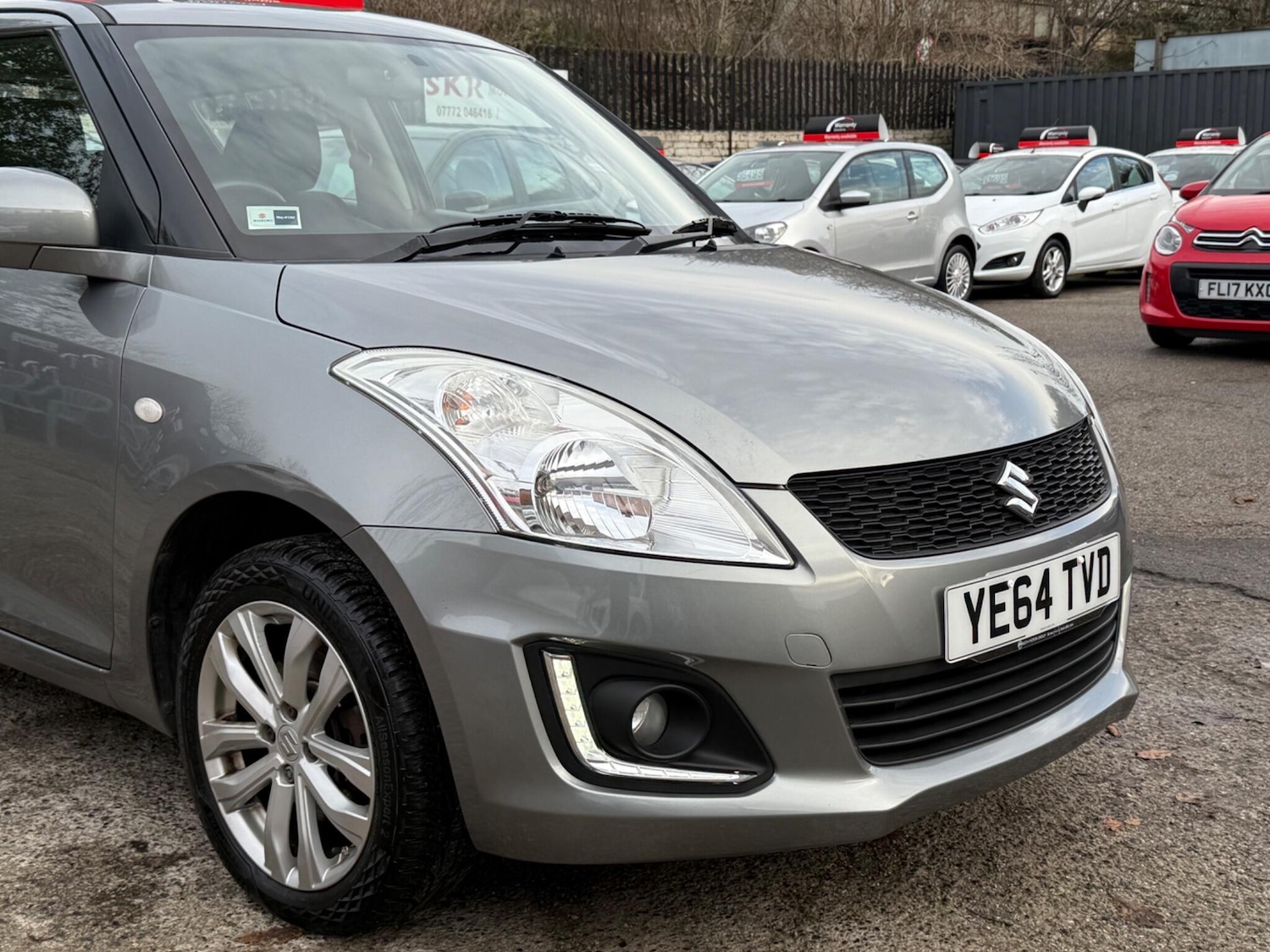 Used Suzuki Swift 2014 for sale - 76714660: Photo 5