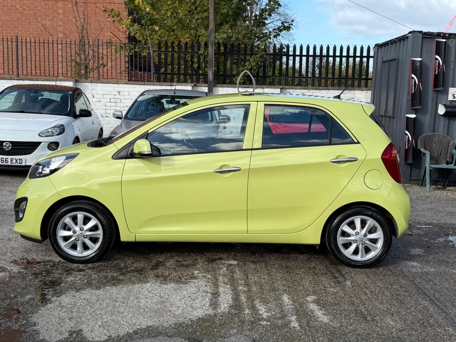 Used Kia Picanto 2013 for sale - 76397957: Photo 11