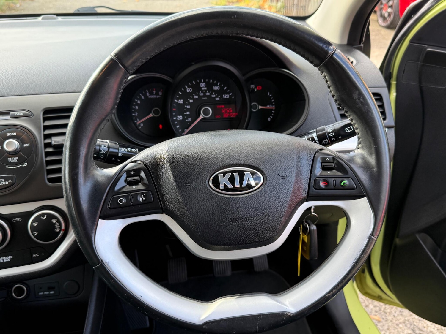 Used Kia Picanto 2013 for sale - 76397957: Photo 24