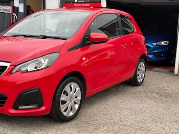 Used Peugeot 108 2015 for sale - 79236138: Photo