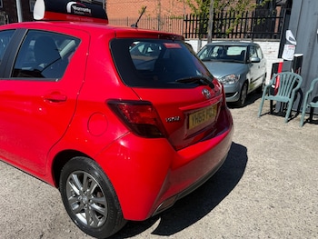 Used Toyota Yaris 2015 for sale - 78461073: Photo