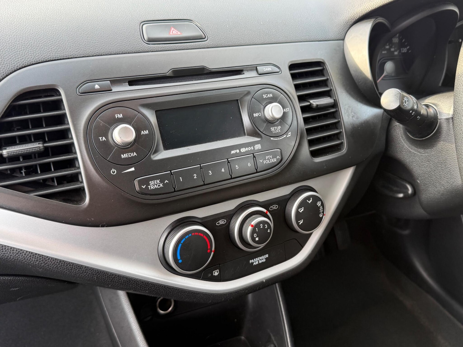 Used Kia Picanto 2011 for sale - 77267645: Photo 18