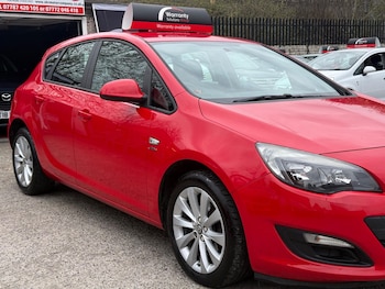 Used Vauxhall Astra 2013 for sale - 78100156: Photo