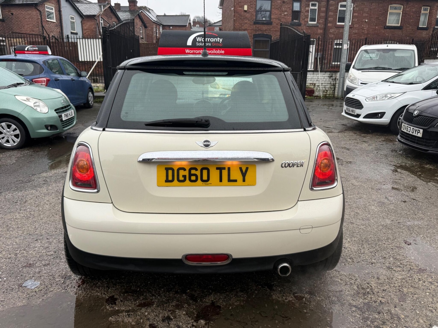 Used MINI Hatch 2010 for sale - 77291649: Photo 12